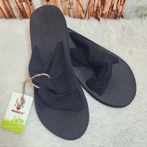 KUAILU Black Yoga Mat Slip-on Sandals